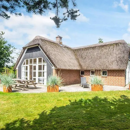 Ferienhaus 10 Person In Nørre Nebel